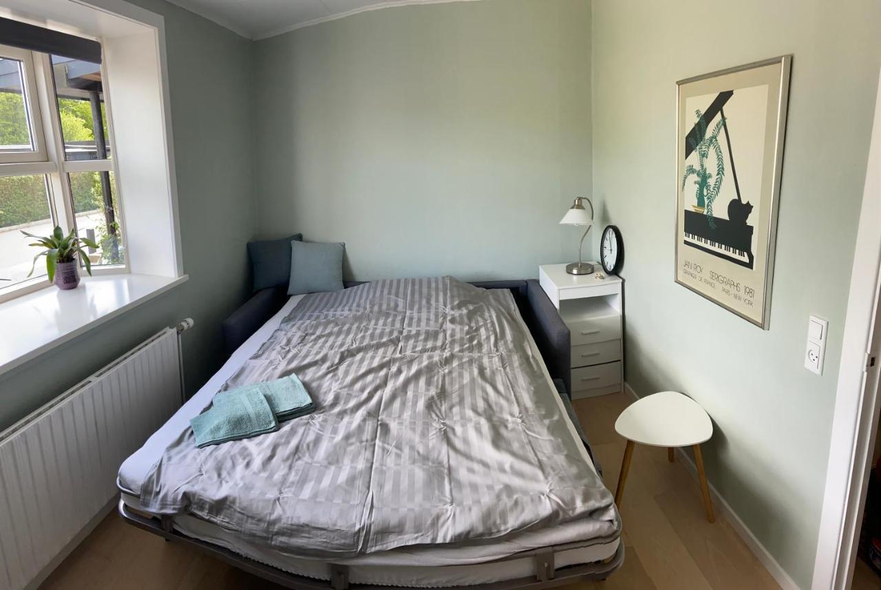 Fredelig Overnatning Ved Sundet Og Norrestrand So Horsens Kültér fotó